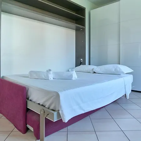 App 14 Accogliente Con Balcone Apartment